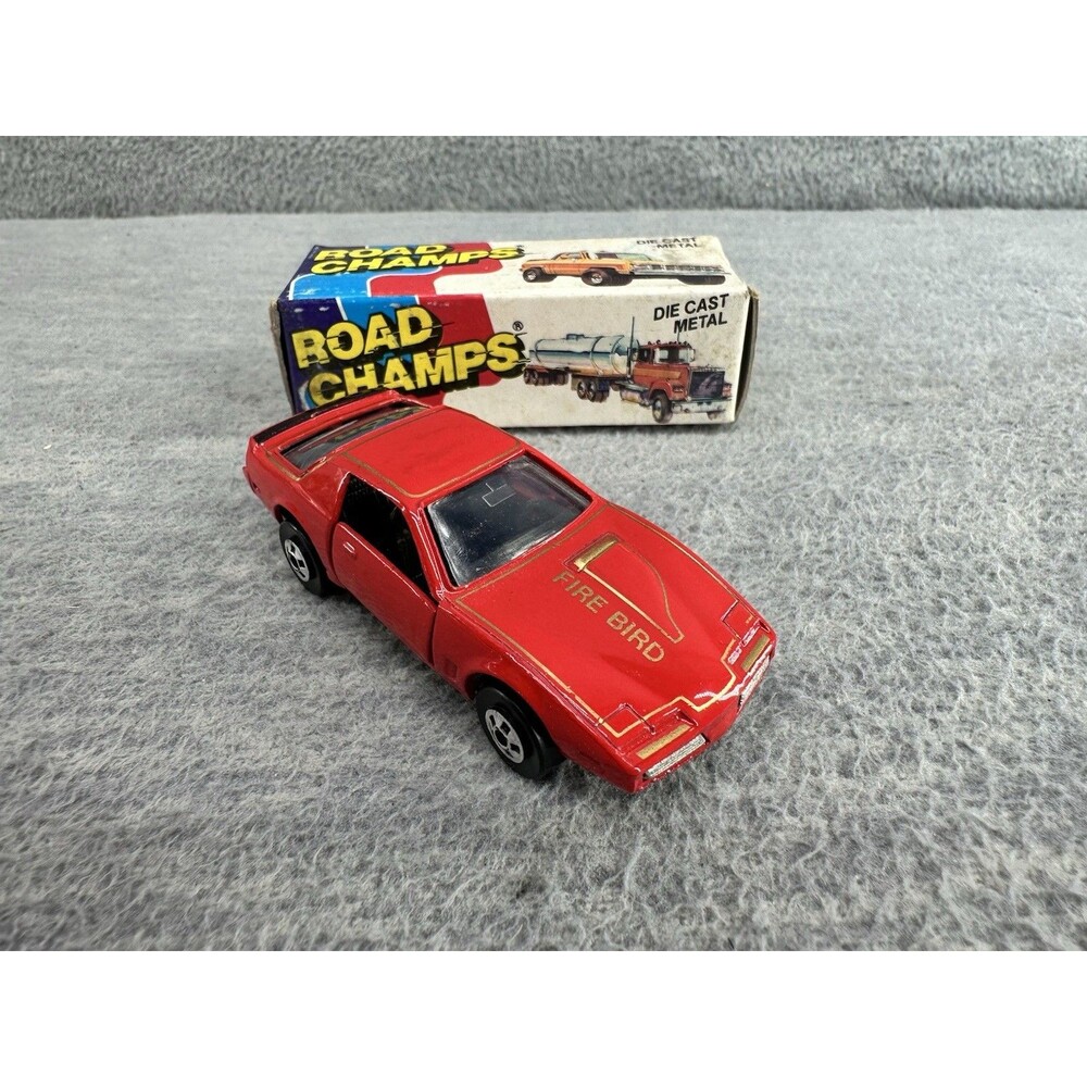ROAD CHAMPS 1983 Hong Kong #31 Pontiac Firebird Trans Am Red Car  T5